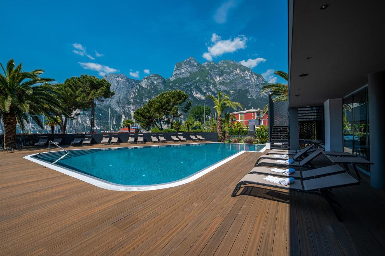 Lake Front Hotel Mirage Riva del Garda Extérieur photo